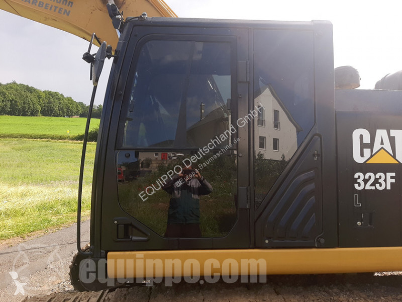 Gebrauchter Caterpillar 323F L Kettenbagger - Photo 20