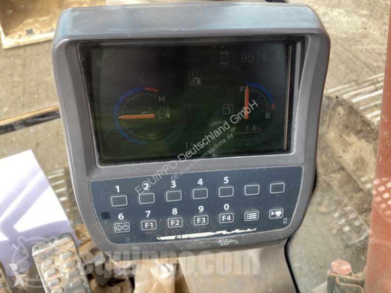 Gebrauchter Hitachi ZX250 Kettenbagger - Photo 13